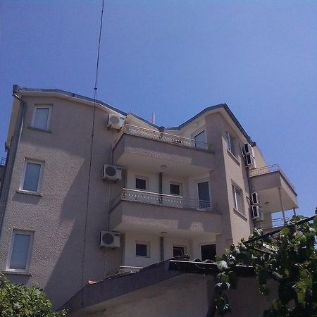 Guest House Krasi Chernomorets Eksteriør billede