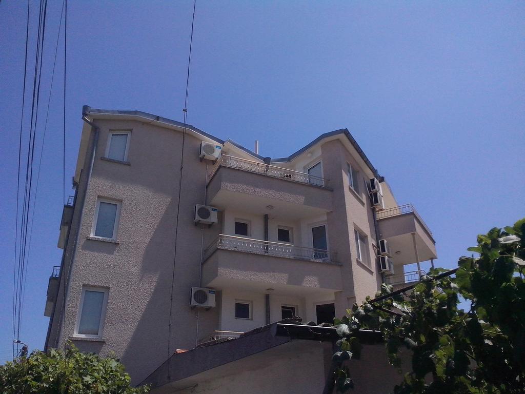 Guest House Krasi Chernomorets Eksteriør billede