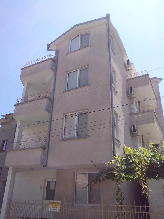Guest House Krasi Chernomorets Eksteriør billede