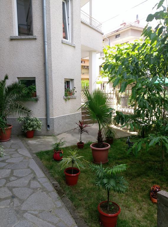 Guest House Krasi Chernomorets Eksteriør billede