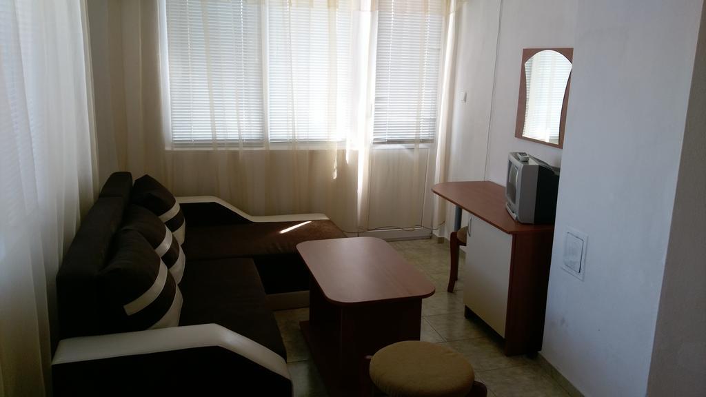 Guest House Krasi Chernomorets Eksteriør billede