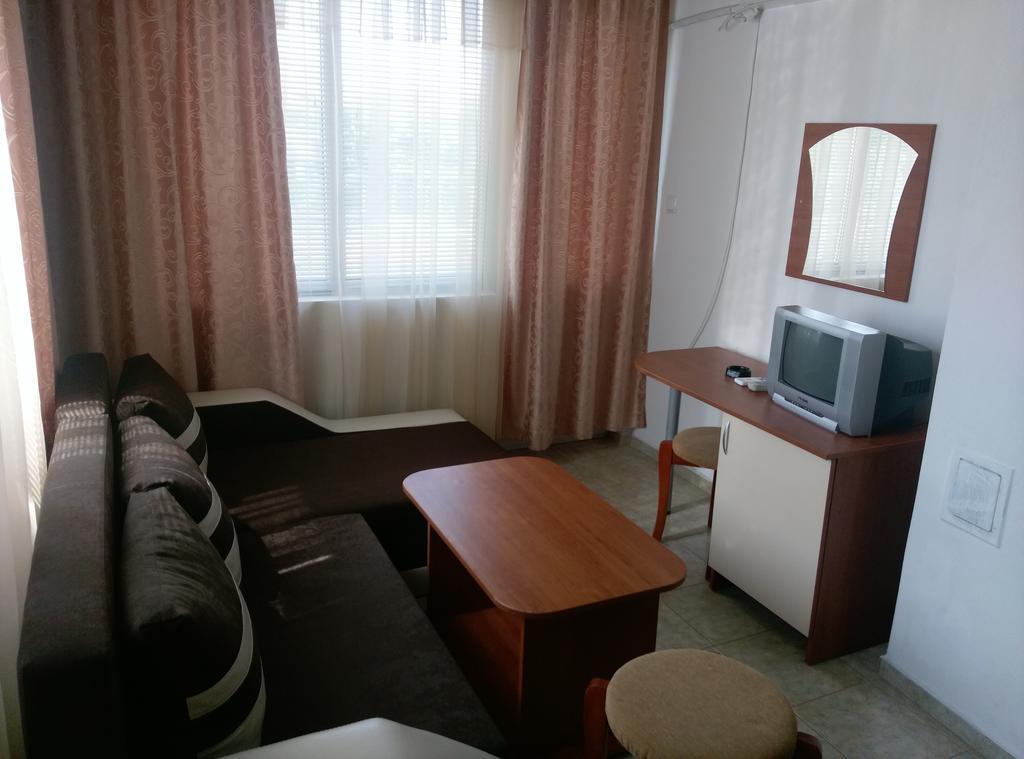 Guest House Krasi Chernomorets Eksteriør billede